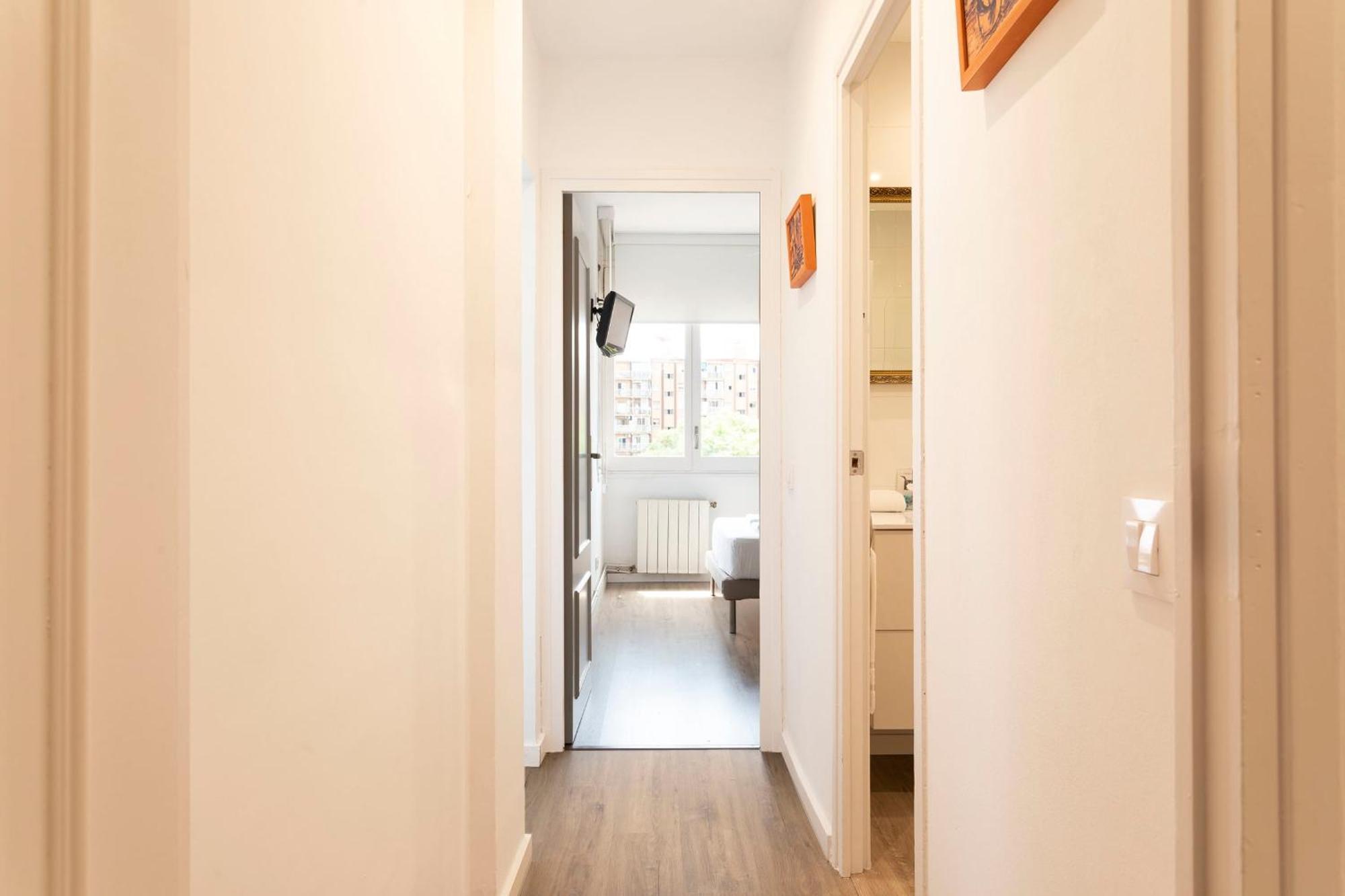 Cozy Apartment Near Fira Gran Via With Ac 오스피탈레트 데 요브레가트 외부 사진