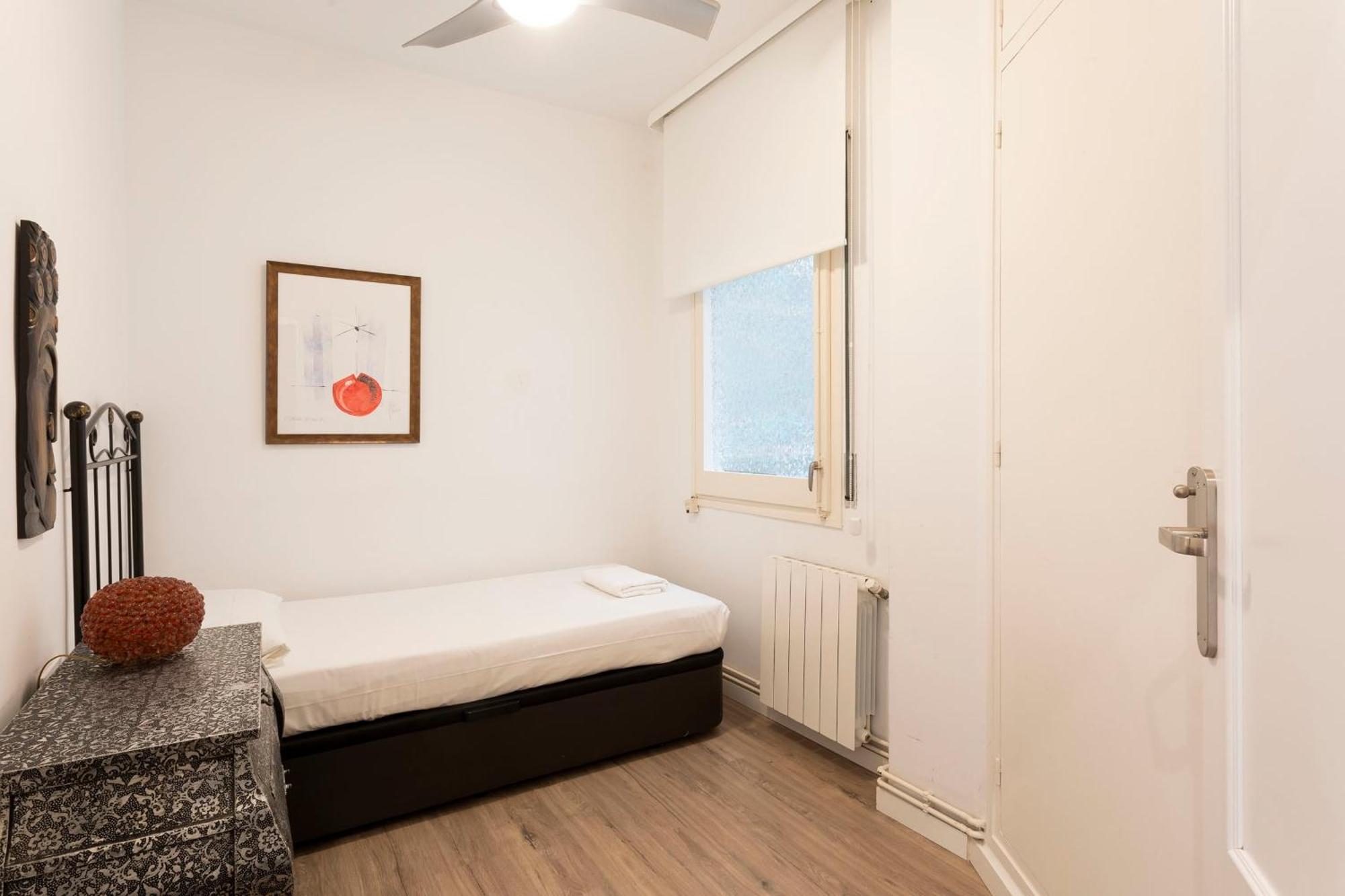 Cozy Apartment Near Fira Gran Via With Ac 오스피탈레트 데 요브레가트 외부 사진