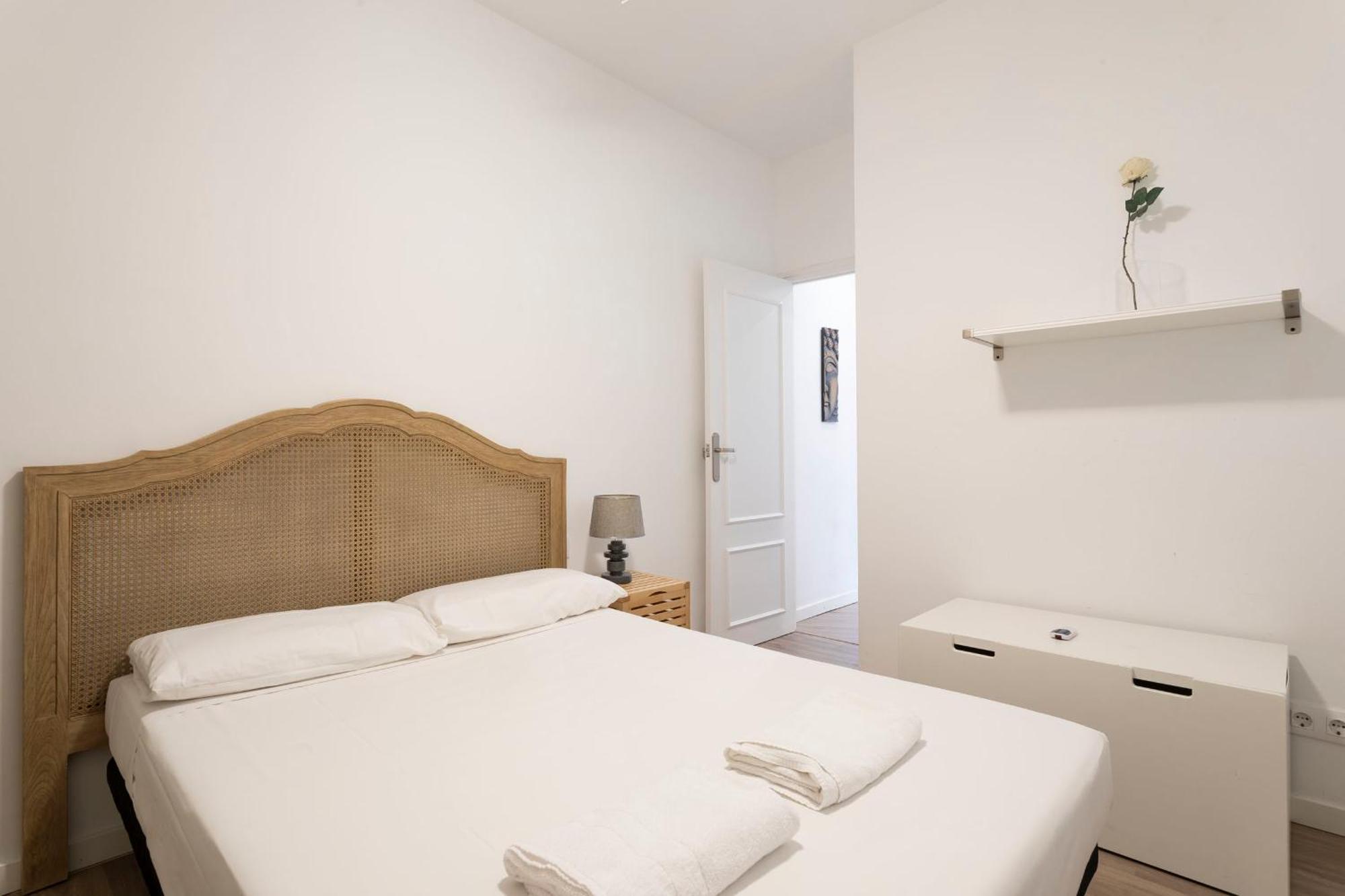 Cozy Apartment Near Fira Gran Via With Ac 오스피탈레트 데 요브레가트 외부 사진
