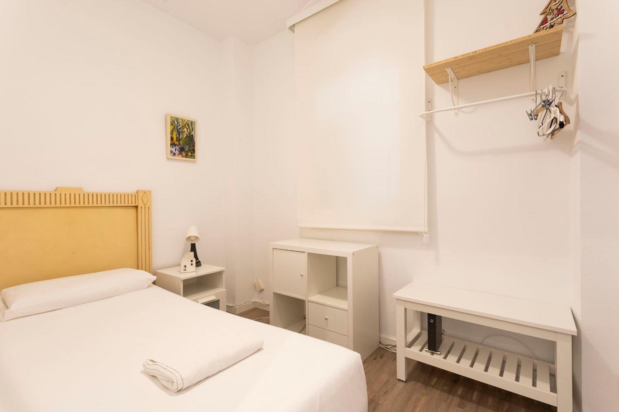 Cozy Apartment Near Fira Gran Via With Ac 오스피탈레트 데 요브레가트 외부 사진