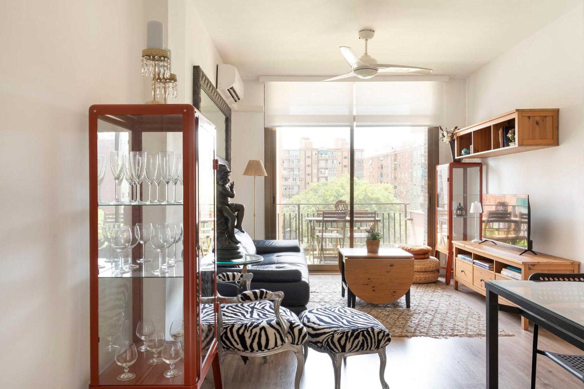 Cozy Apartment Near Fira Gran Via With Ac 오스피탈레트 데 요브레가트 외부 사진